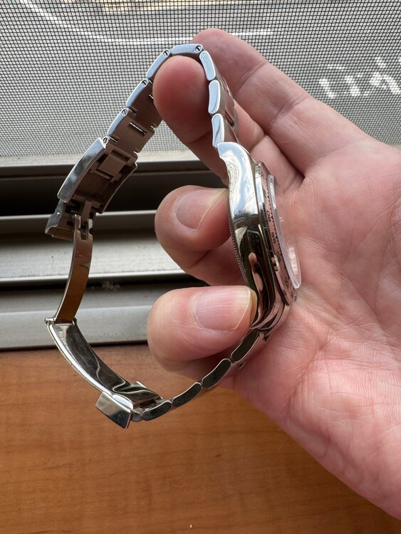 ロレックス デイトナ 116509（高級時計）の商品画像 - 査定依頼日：2025年5月4日 - 最高査定価格：4,850,000円