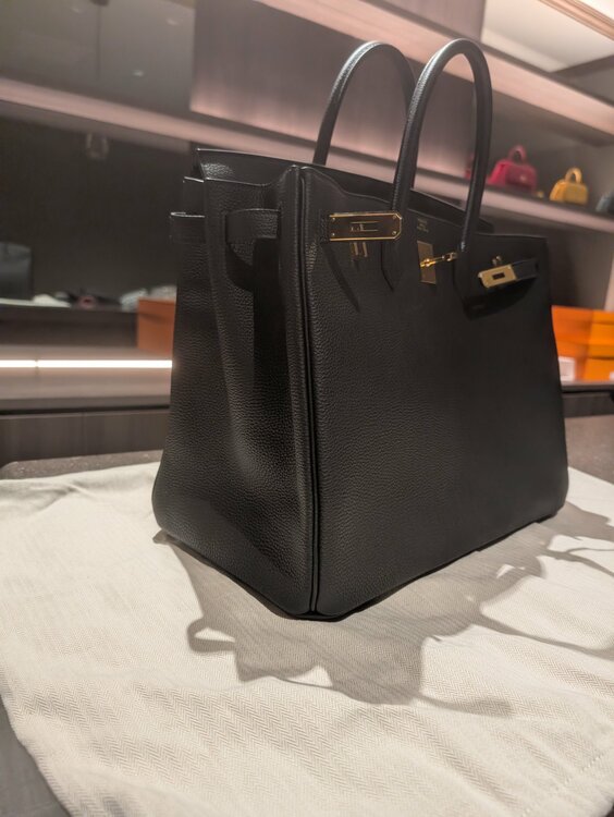 エルメス バーキン （ブランドバッグ）の商品画像 - 査定依頼日：2025年12月7日 - 最高査定価格：3,300,000円