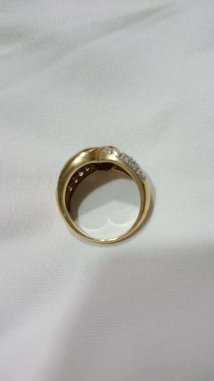 ミステリーセッティング ルビーリング（金・貴金属）の商品画像 - 査定依頼日：2023年2月27日 - 最高査定価格：60,000円