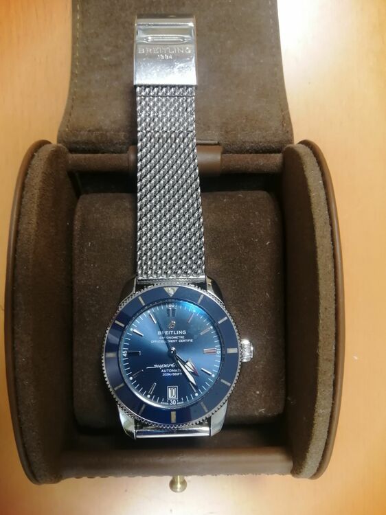 ブライトリング スーパーオーシャン （高級時計）の商品画像 - 査定依頼日：2025年8月10日 - 最高査定価格：380,000円