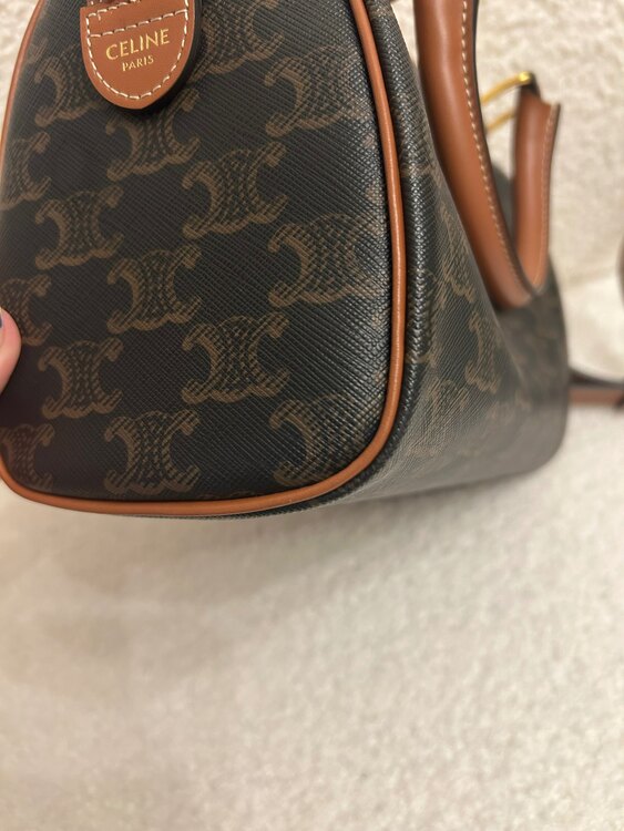 トリオンフキャンバス＆カーフスキン スモールボストン（ブランドバッグ）の商品画像 - 査定依頼日：2025年4月25日 - 最高査定価格：145,000円