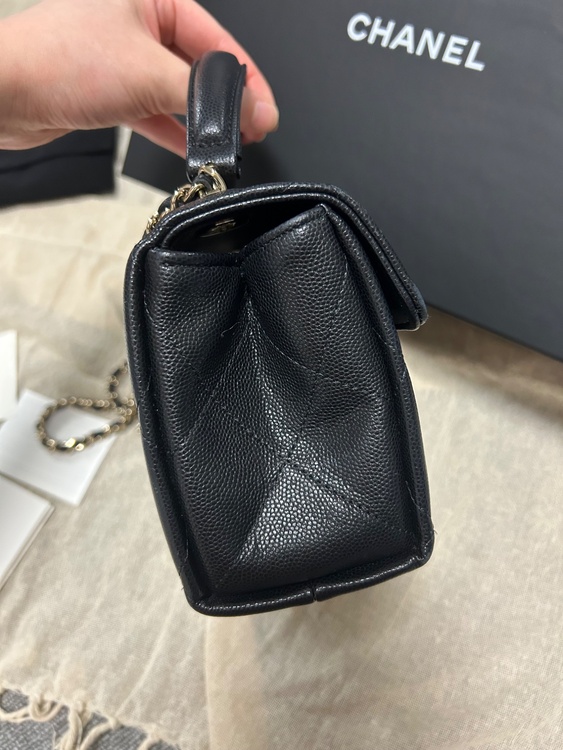 ココハンドル（CHANEL COCO HANDLE）マトラッセ（ブランドバッグ）の商品画像 - 査定依頼日：2026年7月8日 - 最高査定価格：750,000円