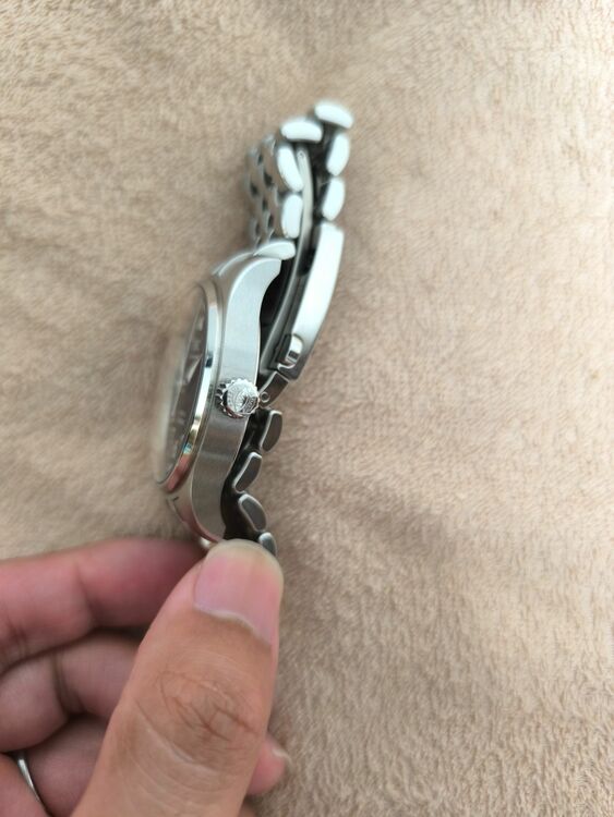 IWC パイロットウォッチ IW328202（高級時計）の商品画像 - 査定依頼日：2025年9月20日 - 最高査定価格：730,000円