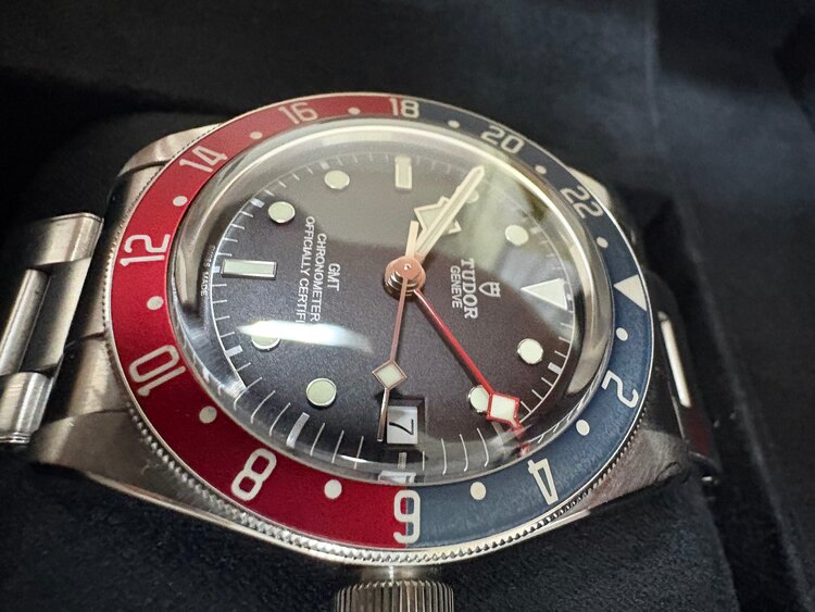 BLACK BAY GMT（高級時計）の商品画像 - 査定依頼日：2025年5月7日 - 最高査定価格：450,000円