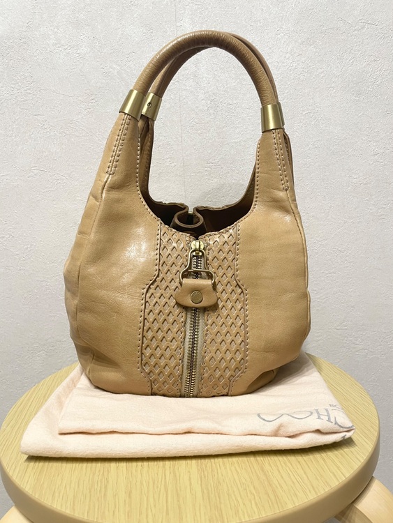 ジミーチュウ  （ブランドバッグ）の商品画像 - 査定依頼日：2025年8月16日 - 最高査定価格：5,000円