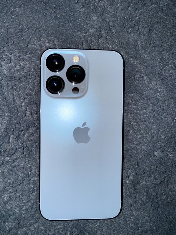 iPhone 13 Pro 128GB SIMフリー（スマホ）の商品画像 - 査定依頼日：2026年1月18日 - 最高査定価格：48,000円