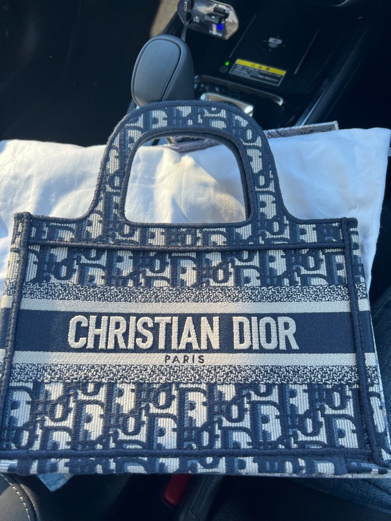 ディオール  （ブランドバッグ）の商品画像 - 査定依頼日：2026年2月3日 - 最高査定価格：210,000円