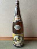 月の中オールドラベル25度（お酒）の商品画像 - 査定依頼日：2024年10月6日 - 最高査定価格：500円