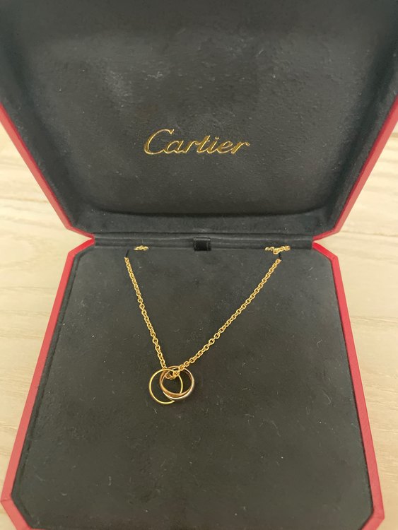 カルティエ　トリニティネックレス（金・貴金属）の商品画像 - 査定依頼日：2023年10月21日 - 最高査定価格：100,000円