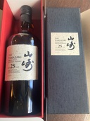 ウイスキー サントリー山崎 （お酒）の商品画像 - 査定依頼日：2025年7月28日 - 最高査定価格：880,000円