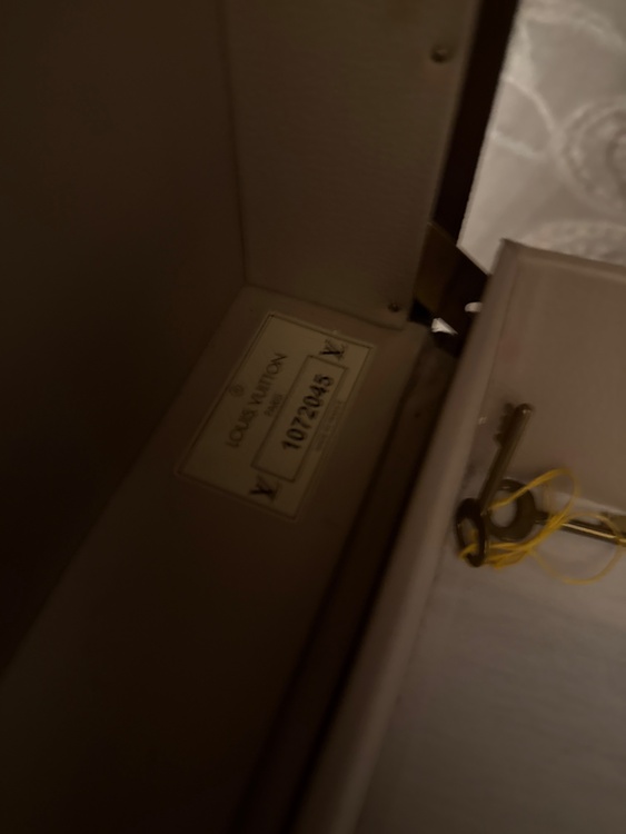 ルイヴィトン モノグラム （ブランドバッグ）の商品画像 - 査定依頼日：2026年4月23日 - 最高査定価格：300,000円