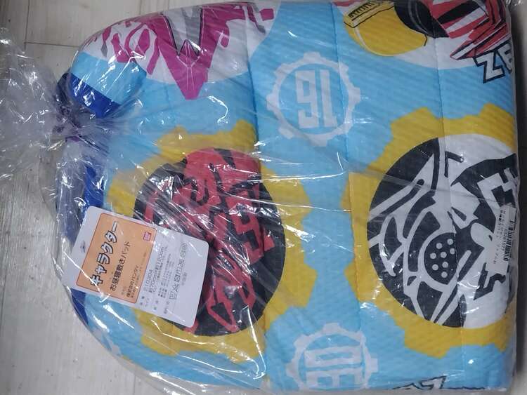 バンダイ ゼンカイジャー お昼寝敷きパッド（その他のおもちゃ）の商品画像 - 査定依頼日：2024年2月10日