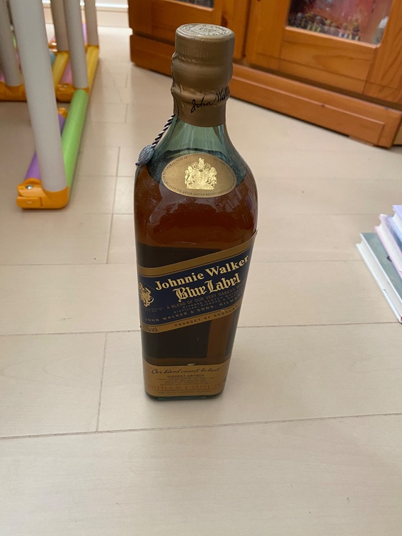 ウイスキー ジョニーウォーカー （お酒）の商品画像 - 査定依頼日：2026年1月22日 - 最高査定価格：22,000円