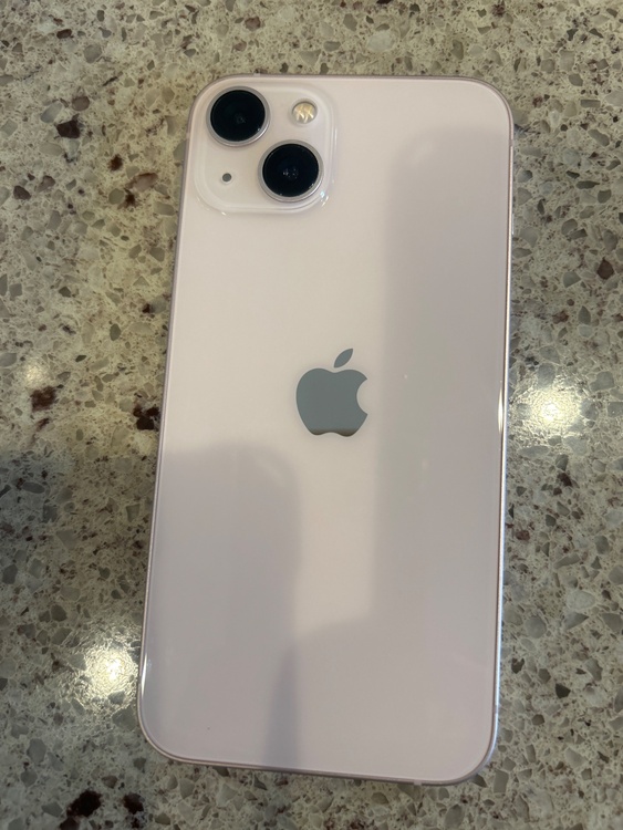 iPhone 13 128GB Softbank（スマホ）の商品画像 - 査定依頼日：2026年4月19日 - 最高査定価格：36,000円