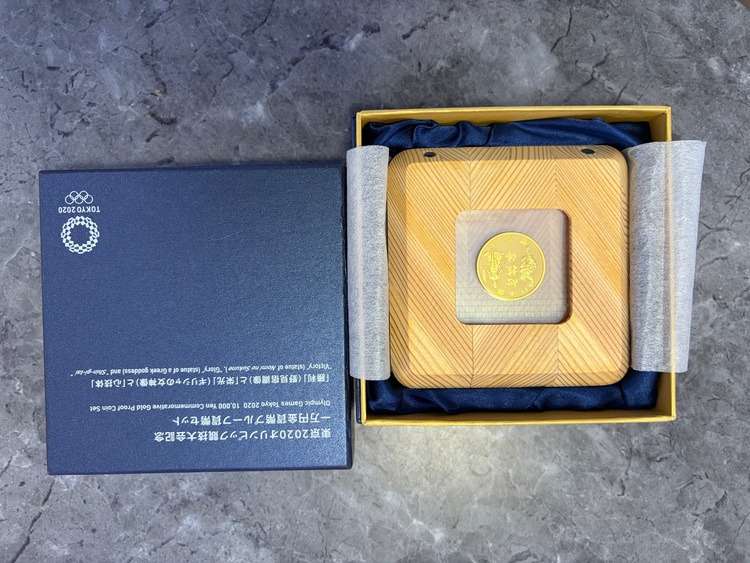 2020年オリンピック10000円硬貨（金・貴金属）の商品画像 - 査定依頼日：2026年7月6日 - 最高査定価格：360,000円
