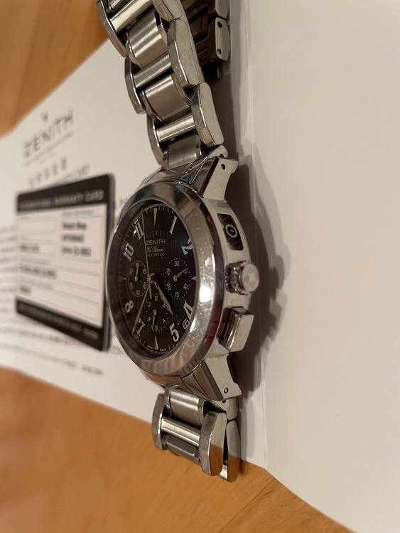 ゼニス エルプリメロ 1（高級時計）の商品画像 - 査定依頼日：2025年12月17日 - 最高査定価格：255,000円