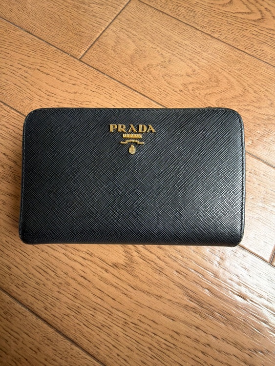 プラダ  （ブランドバッグ）の商品画像 - 査定依頼日：2026年2月8日 - 最高査定価格：40,000円