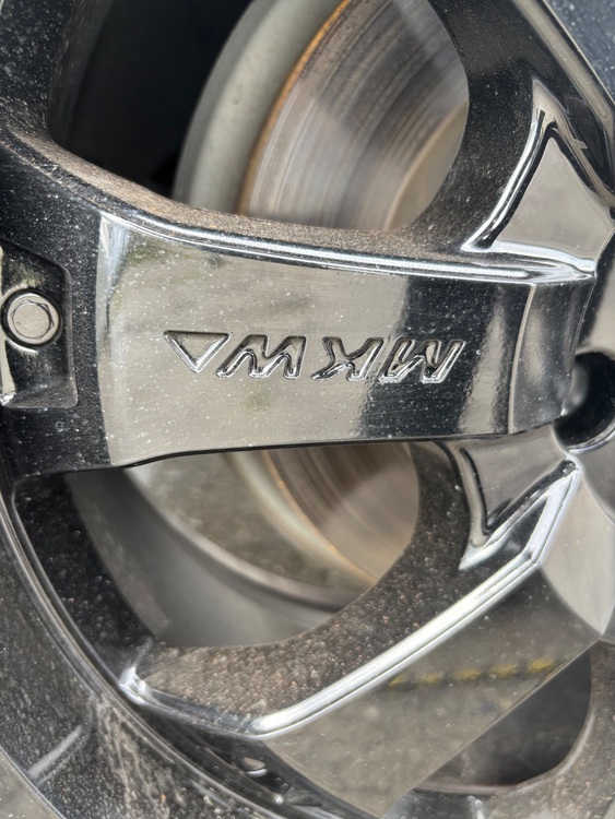 タイヤ、ホイール（カー用品）の商品画像 - 査定依頼日：2025年7月15日 - 最高査定価格：20,000円