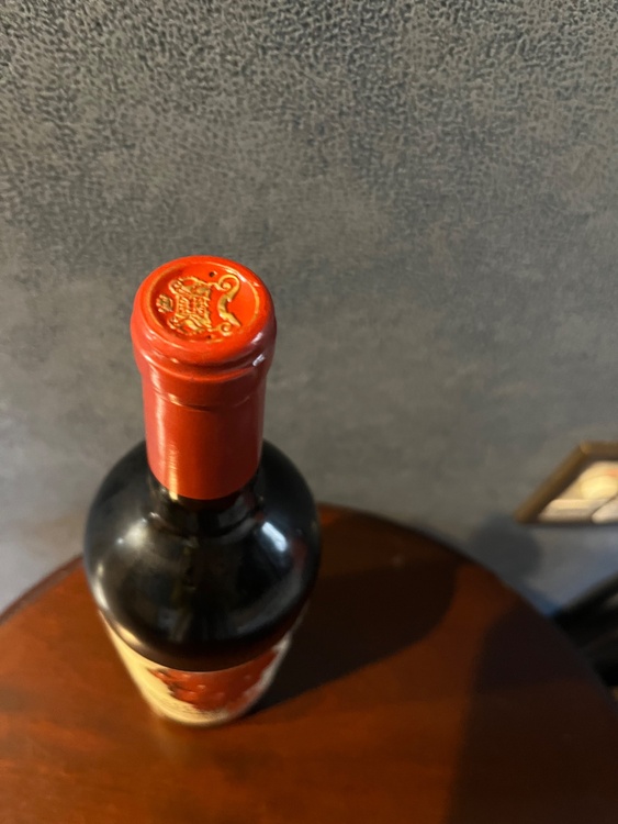 ルプティ　2010年（お酒）の商品画像 - 査定依頼日：2026年6月3日 - 最高査定価格：22,000円