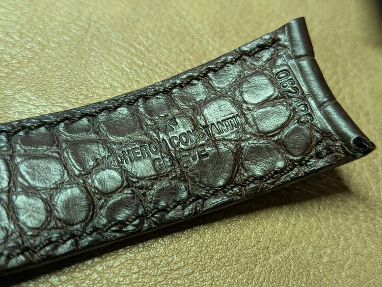 ハーモニー デュアルタイム  K18WG（高級時計）の商品画像 - 査定依頼日：2025年9月12日 - 最高査定価格：2,000,000円