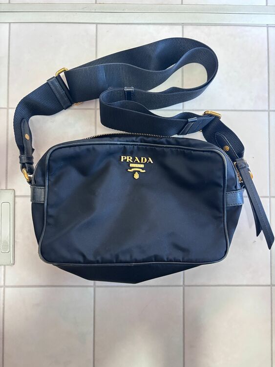 プラダ  （ブランドバッグ）の商品画像 - 査定依頼日：2025年8月30日 - 最高査定価格：95,000円