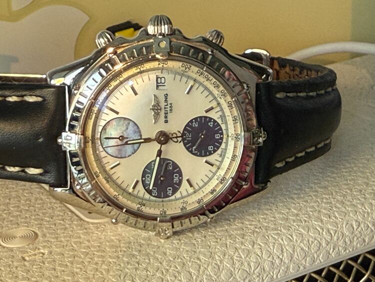 ブライトリング クロノマット （高級時計）の商品画像 - 査定依頼日：2025年8月8日 - 最高査定価格：1,000,000円