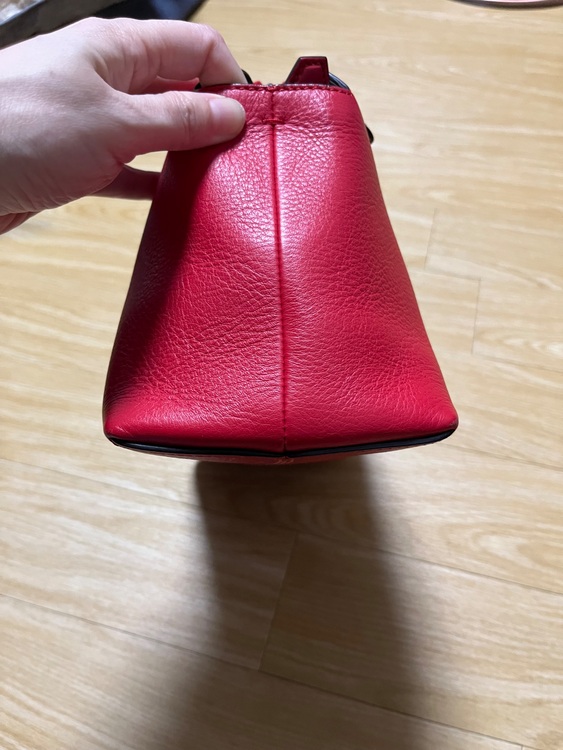 フェンディ  （ブランドバッグ）の商品画像 - 査定依頼日：2025年9月22日 - 最高査定価格：88,000円