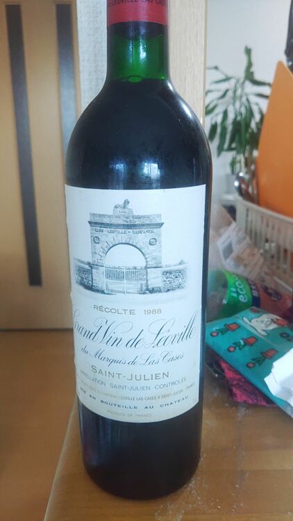 シャトーレオビルラスカーズ　サンジュリアン1988（お酒）の商品画像 - 査定依頼日：2025年9月9日 - 最高査定価格：165,004円