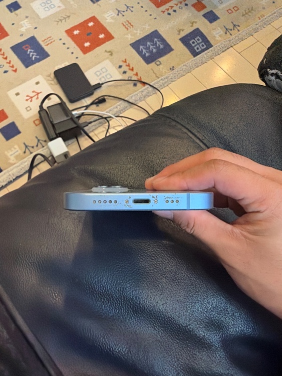 iPhone iPhone 14 128GB docomo（スマホ）の商品画像 - 査定依頼日：2026年9月18日 - 最高査定価格：46,000円