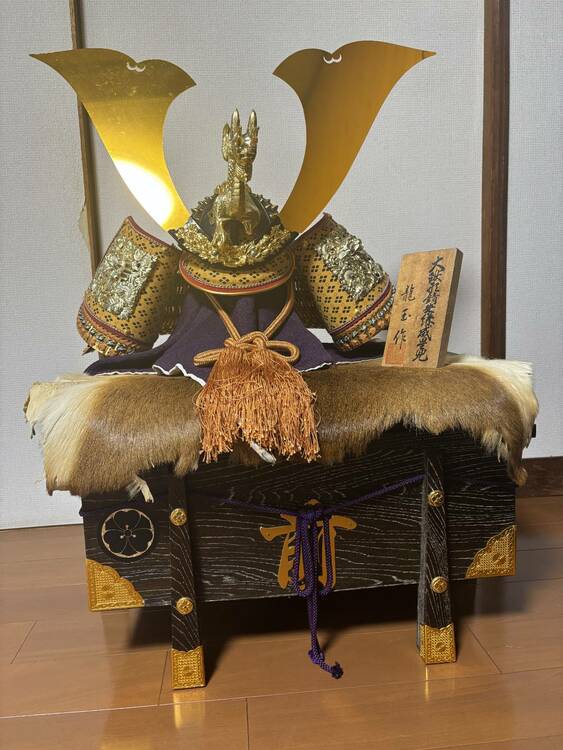5月人形一式（美術品・骨董品）の商品画像 - 査定依頼日：2026年7月20日 - 最高査定価格：3,000円