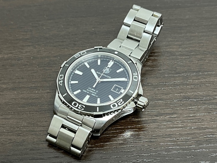 タグホイヤー アクアレーサー WAK211（高級時計）の商品画像 - 査定依頼日：2025年10月2日 - 最高査定価格：130,000円