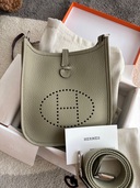 エルメス エブリン （ブランドバッグ）の商品画像 - 査定依頼日：2025年7月31日 - 最高査定価格：400,000円