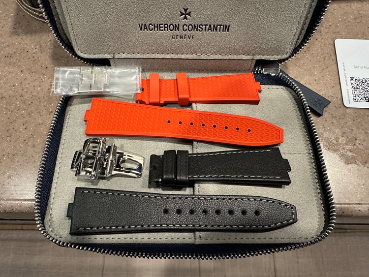 デュアルタイム（高級時計）の商品画像 - 査定依頼日：2025年12月15日 - 最高査定価格：3,600,000円