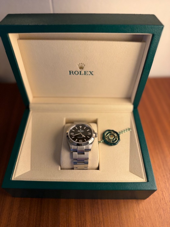 ロレックス エクスプローラー40（高級時計）の商品画像 - 査定依頼日：2025年8月20日 - 最高査定価格：1,380,000円