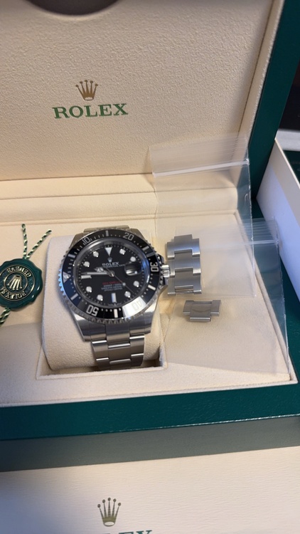 126600（高級時計）の商品画像 - 査定依頼日：2026年1月30日 - 最高査定価格：2,200,000円