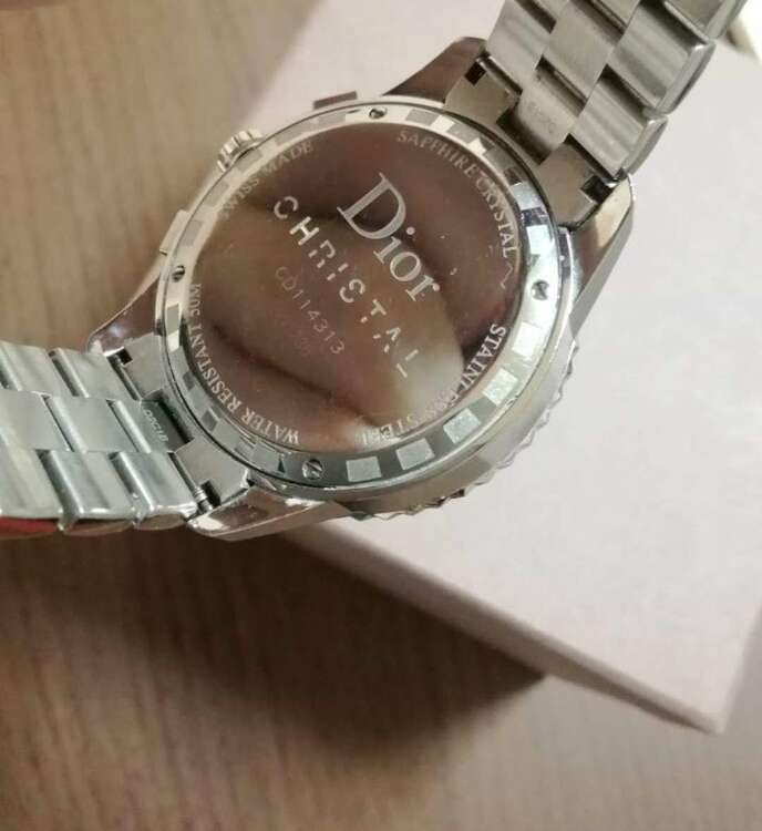 ChristianDior　クリスタル　ダイヤモンドベゼル　クロノグラフ　腕時計（高級時計）の商品画像 - 査定依頼日：2025年5月31日 - 最高査定価格：70,000円