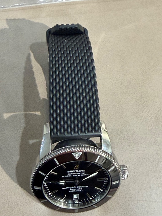 ブライトリング スーパーオーシャン AB2020（高級時計）の商品画像 - 査定依頼日：2026年4月1日 - 最高査定価格：380,000円