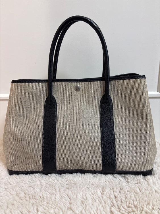 エルメス ガーデンパーティ （ブランドバッグ）の商品画像 - 査定依頼日：2026年4月15日 - 最高査定価格：200,000円