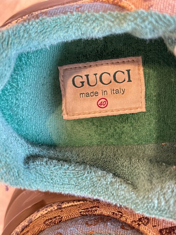 スニーカー（古着・ファッション）の商品画像 - 査定依頼日：2025年2月10日 - 最高査定価格：30,000円