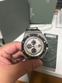 オーデマピゲ ロイヤルオークオフショア 26400SO.OO.A002CA.0（高級時計）の商品画像 - 査定依頼日：2025年11月4日 - 最高査定価格：3,000,000円