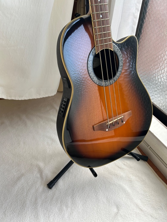 Ovation（ピアノ・楽器・PA機材）の商品画像 - 査定依頼日：2026年2月19日 - 最高査定価格：20,000円