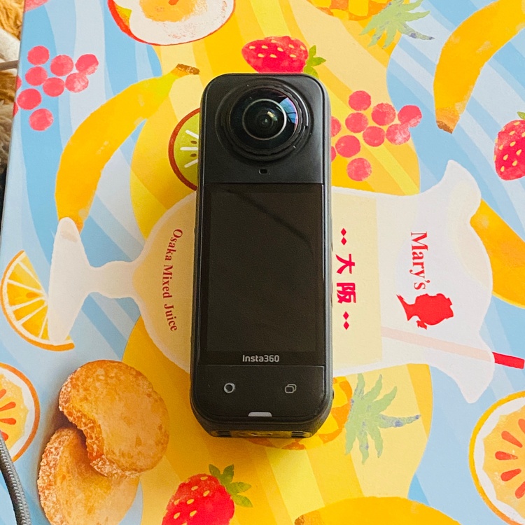 insta360 X5（カメラ）の商品画像 - 査定依頼日：2026年8月25日 - 最高査定価格：35,000円