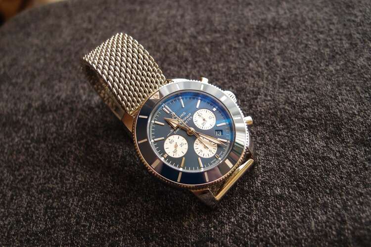 ブライトリング スーパーオーシャン AB0162161C1A1 スーパーオーシャン ヘリテージ B01 クロノグラフ 44（高級時計）の商品画像 - 査定依頼日：2025年2月15日 - 最高査定価格：600,000円