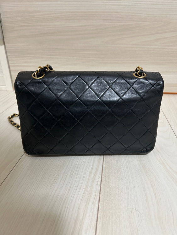 フルフラップ（ブランドバッグ）の商品画像 - 査定依頼日：2025年11月27日 - 最高査定価格：200,000円