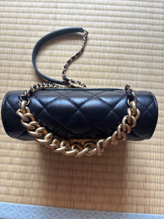 マトラッセ（ブランドバッグ）の商品画像 - 査定依頼日：2025年8月30日 - 最高査定価格：500,000円