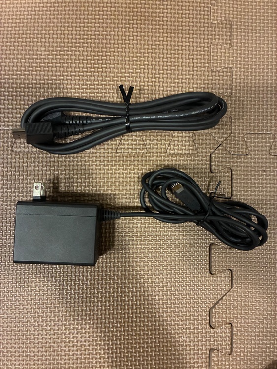 nintendo switch バッテリー持続モデル グレー（ゲーム機本体・ゲームソフト）の商品画像 - 査定依頼日：2025年6月23日 - 最高査定価格：12,000円