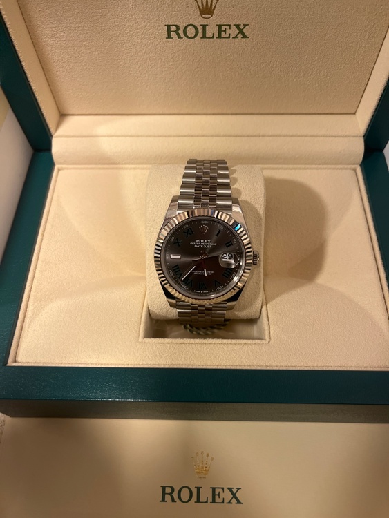 ロレックス デイトジャスト 126334（高級時計）の商品画像 - 査定依頼日：2026年4月13日 - 最高査定価格：2,480,000円
