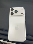 iPhone iPhone 17 Pro 256GB docomo（スマホ）の商品画像 - 査定依頼日：2026年8月24日 - 最高査定価格：135,000円