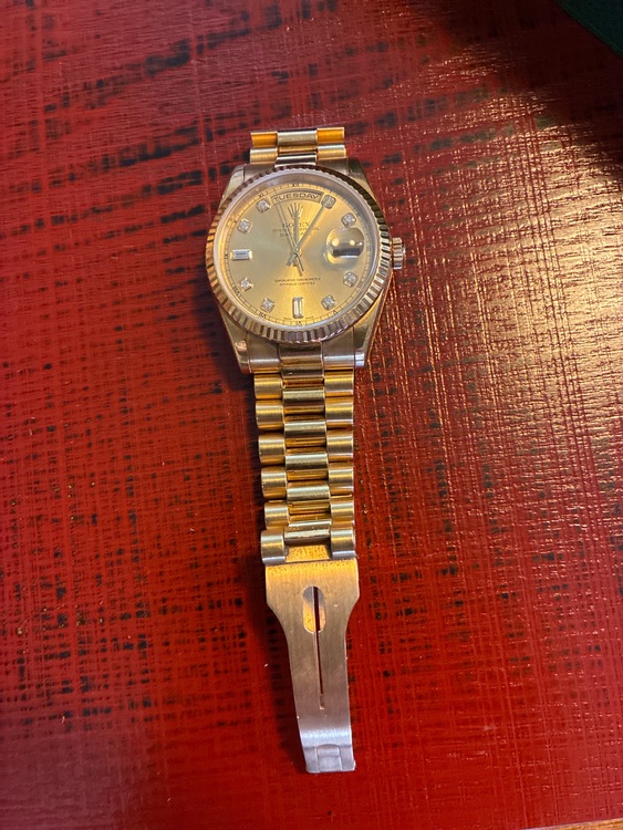ロレックス デイデイト 11823（高級時計）の商品画像 - 査定依頼日：2025年8月2日 - 最高査定価格：5,000,000円