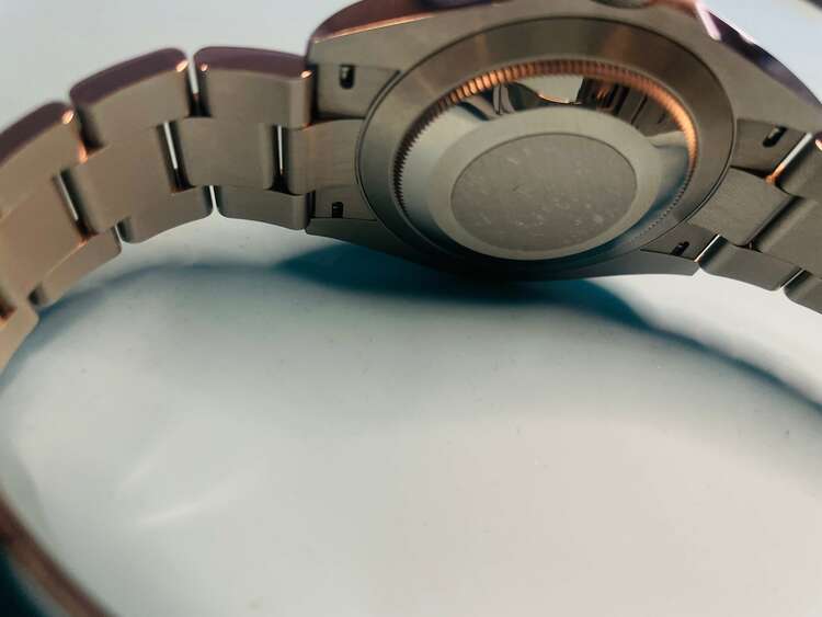 ロレックス エアキング 12690（高級時計）の商品画像 - 査定依頼日：2025年4月5日 - 最高査定価格：1,200,000円